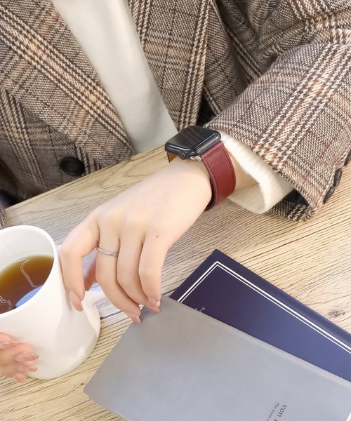 Urban Coral(アーバンコーラル)の「Apple Watch Band / アップルウォッチ バンド 本革レザー / Urban Coral(デジタル腕時計・レディース・ホワイト/ホワイト系その他/ブラック/ブラック系その他/グレー系その他/ブラウン/ブラウン系その他/グリーン/ブルー/ライトブルー/アクア/ネイビー系/ブルー系/ベビーピンク/ピンク系その他/レッド/ワインレッド/レッド系その他/オレンジ/オレンジ系その他・40mm/44mm)」の17枚目の写真
