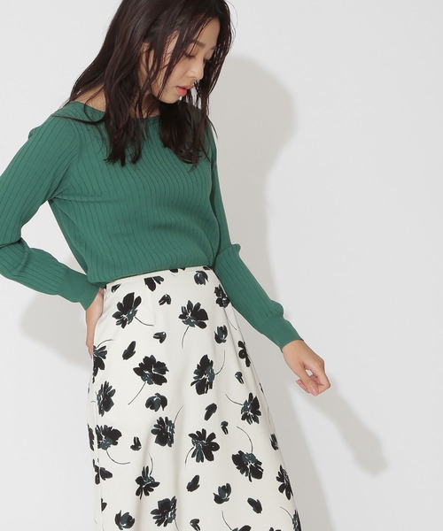 NATURAL BEAUTY BASIC(ナチュラルビューティーベーシック)の「スプリングベーシックニット(ニット/セーター・レディース・オフホワイト/ピンク/ネイビー/グリーン・MEDIUM)」の1枚目の写真