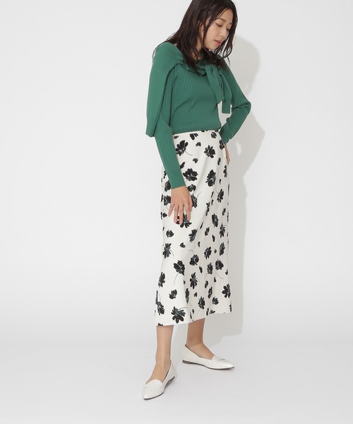 NATURAL BEAUTY BASIC(ナチュラルビューティーベーシック)の「スプリングベーシックニット(ニット/セーター・レディース・オフホワイト/ピンク/ネイビー/グリーン・MEDIUM)」の6枚目の写真