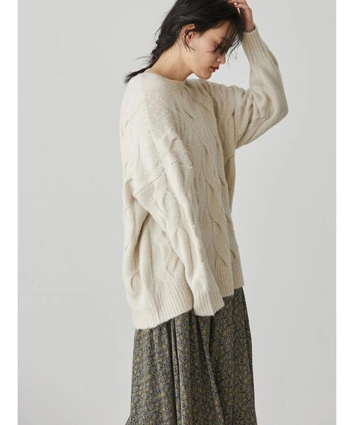 AMERICAN HOLIC（アメリカンホリック）の「フワフワケーブルニットプルオーバー（ニット/セーター・レディース・ミント/ライトベージュ・M/L）」の13枚目の写真