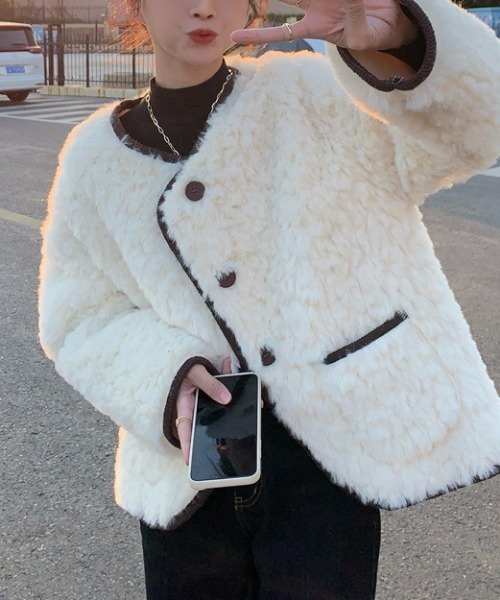 aimoha（アイモハ）の「ボアノーカラージャケット（ノーカラージャケット・レディース・ブラウン/オフホワイト/ブルー・FREE）」の14枚目の写真