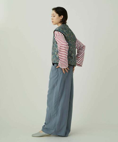 ADIEU TRISTESSE（アデュートリステス）の「リバティプリントキルティングベスト（ベスト・レディース・グリーン系その他・38）」の19枚目の写真