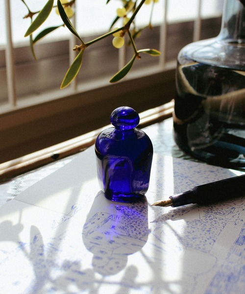 attache アタシェ 再生ガラス ペーパーウェイト オブジェ クリア