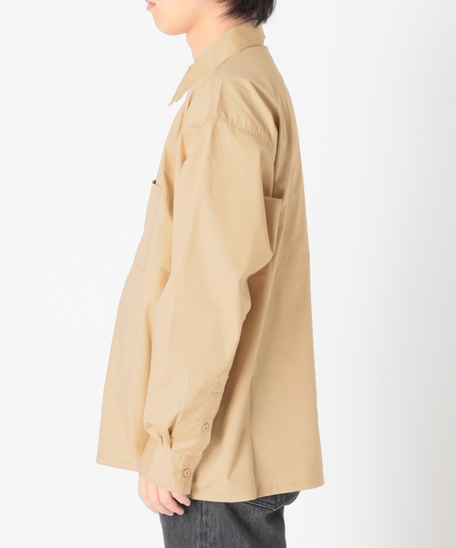 KEY(キイ)の「【KEY/キー×JOURNAL STANDARD】別注 ハーフジップ カラーシャツ(シャツ/ブラウス・メンズ・ベージュ/サックスブルー/グリーン/タン・MEDIUM/LARGE)」の15枚目の写真