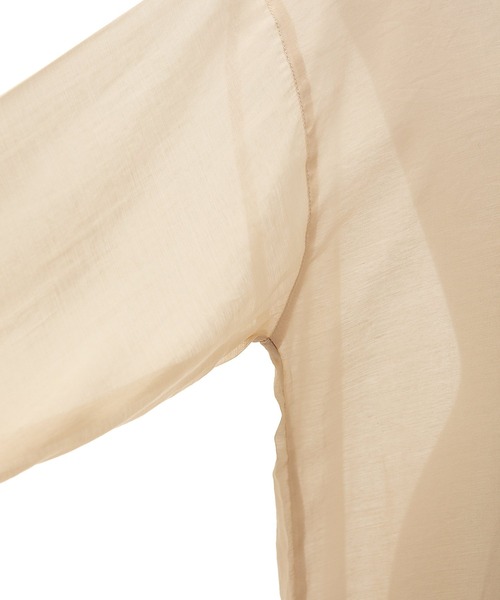 AS KNOW AS PINKY(アズノゥアズピンキー)の「そよ風のシアーシャツワンピース(シャツワンピース・レディース・オフホワイト/ブラック/ベージュ・FREE)」の20枚目の写真