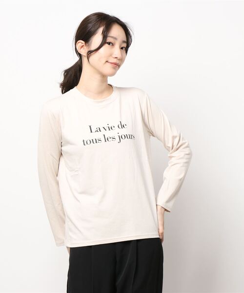 Q（キュー）の「レタードロンT（Tシャツ/カットソー・レディース・ベージュ/オリーブ・MEDIUM）」の6枚目の写真