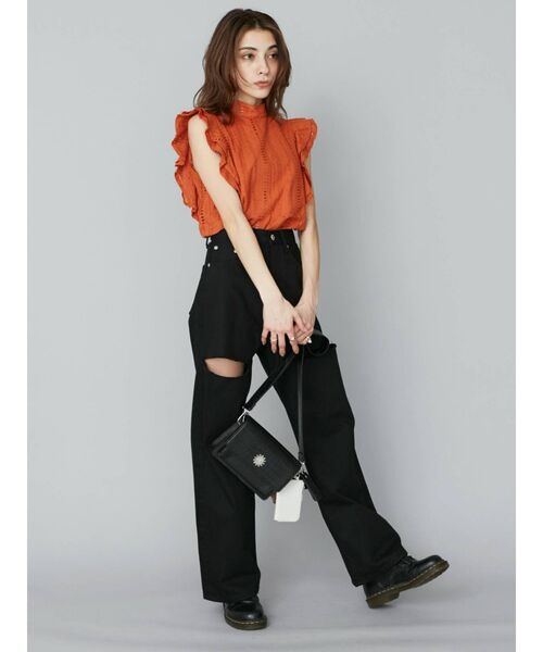 EVRIS（エヴリス）の「フロントスラッシュワイドパンツ（デニムパンツ・レディース・ホワイト/ブラック/ベージュ・SMALL/MEDIUM）」の19枚目の写真