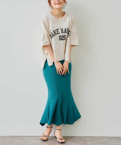 Chez toi（シェトワ）の「【WEB限定】ワイドカレッジロゴT（Tシャツ/カットソー・レディース・チャコールグレー/オフホワイト/カーキ/グリーン/ホワイト系その他・FREE）」の17枚目の写真