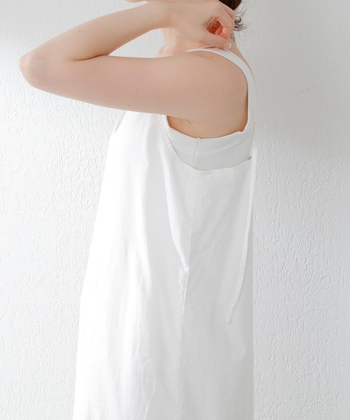 SHENERY（シーナリー）の「ティアードキャミドレス（ワンピース・レディース・ブルー/オフホワイト・FREE）」の13枚目の写真