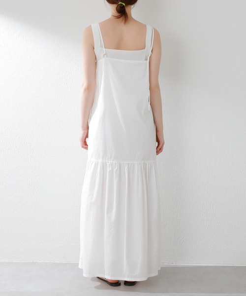 SHENERY（シーナリー）の「ティアードキャミドレス（ワンピース・レディース・ブルー/オフホワイト・FREE）」の19枚目の写真