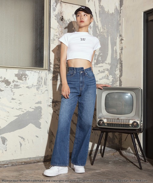 BACK TO THE FIELD(バック トゥー ザ フィールド)の「【MLB】レタリング刺繍ちびTシャツ(Tシャツ/カットソー・レディース・ホワイト/ブラック/グリーン・FREE)」の4枚目の写真