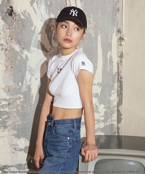 BACK TO THE FIELD(バック トゥー ザ フィールド)の「【MLB】レタリング刺繍ちびTシャツ(Tシャツ/カットソー・レディース・ホワイト/ブラック/グリーン・FREE)」の5枚目の写真