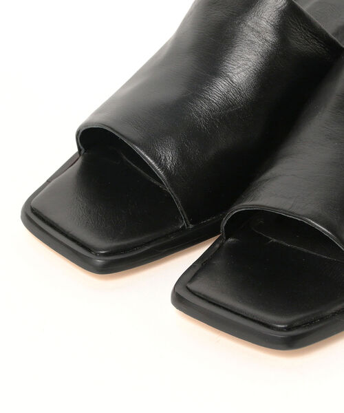 Ray BEAMS（レイビームス）の「WAL＆PAI / ITASCA-2 サンダル（サンダル・レディース・ブラック/ベージュ・37/36/38/39）」の3枚目の写真