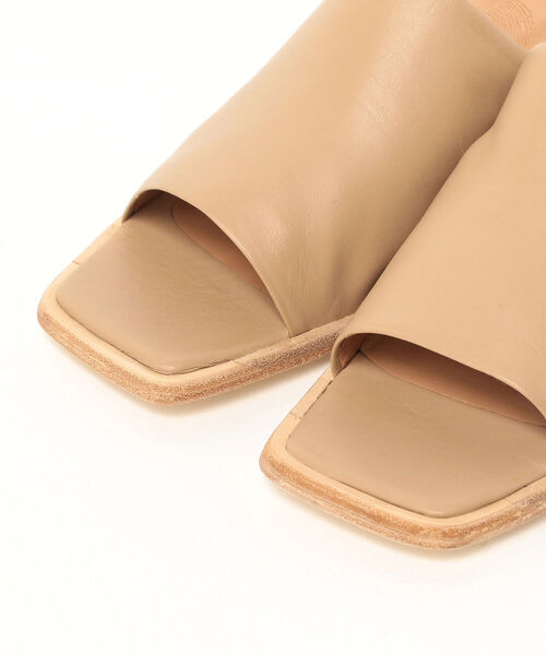 Ray BEAMS（レイビームス）の「WAL＆PAI / ITASCA-2 サンダル（サンダル・レディース・ブラック/ベージュ・37/36/38/39）」の8枚目の写真