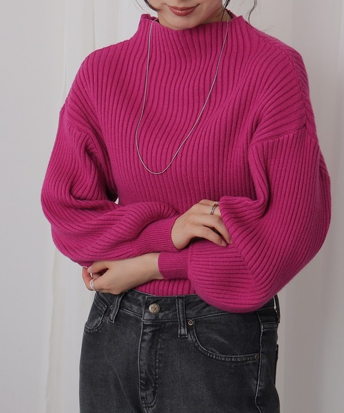 frames RAY CASSIN（フレームスレイカズン）の「ボトルネックボリュームスリーブリブプルオーバー（ニット/セーター・レディース・ブラック/オフホワイト/イエロー/ブルー/グリーン/ラベンダー/ライトピンク/ワイン/グレイッシュベージュ/イエロー×グリーン/ブラック系・FREE）」の10枚目の写真