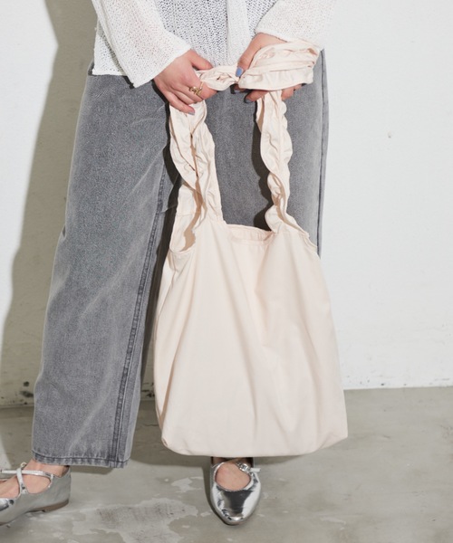 Shelly island（シェリーアイランド）の「フリルショルダートートバッグ（トートバッグ・レディース・オレンジ/グリーン/ブラック/ホワイト/その他・FREE）」の2枚目の写真