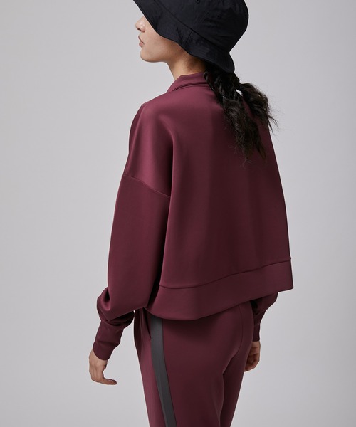 NERGY（ナージー）の「【Athlounge】UV  接触冷感 ショートハーフジッププルオーバー（スウェット・レディース・チャコールグレー/ブラウン/レンガ・FREE）」の14枚目の写真