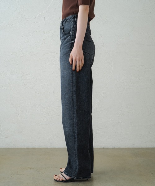 LOUNGEDRESS(ラウンジドレス)の「【YANUK/ヤヌーク】ストレートデニム LEA/レア BK(デニムパンツ・レディース・ブラック・23/24/25/26)」の4枚目の写真