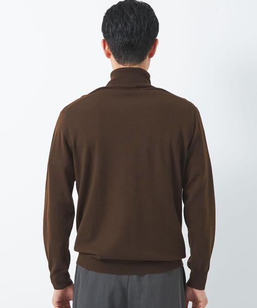 green label relaxing（グリーンレーベルリラクシング）の「120s 天竺 タートルネック ニット（ニット/セーター・メンズ・ブラック/ダークブラウン/ベージュ/コバルトブルー・S/M/L/XL）」の17枚目の写真