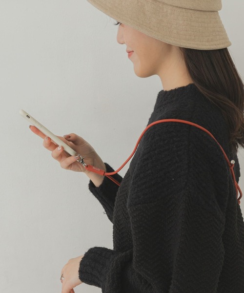 RODE SKO（ロデスコ）の「BEAU’RE　モバイルレザーストラップ（スマホケース/カバー・レディース・ホワイト/ブラック/ベージュ/オリーブ/パープル/ブラウン系その他/グレー/ブラウン/シルバー・ONE）」の22枚目の写真