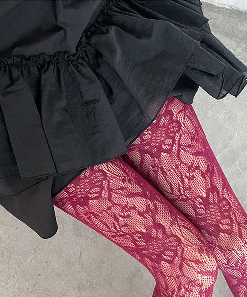 c.u.l(シーユーエル)の「フラワーレースタイツ カラータイツ cula452(タイツ/ストッキング・レディース・ホワイト/ブラック/ブルー/レッド/パープル・FREE)」の20枚目の写真