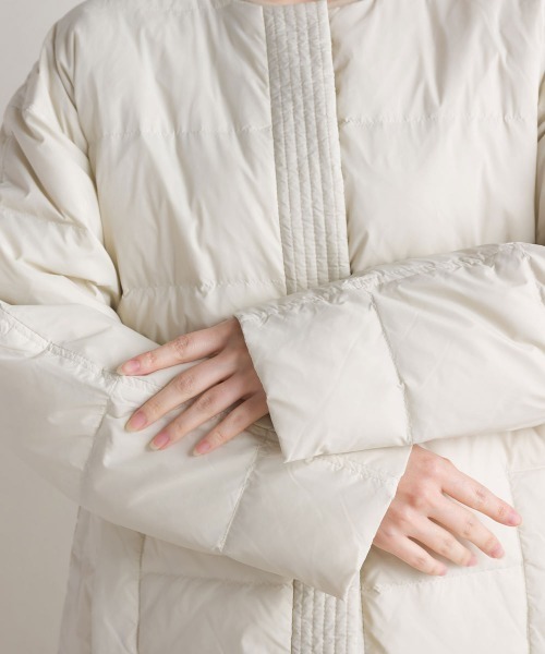 FURRY（ファーリー）の「軽量ダウンノーカラージャケット（トレンチコート・レディース・ブラック/アイボリー・FREE）」の16枚目の写真