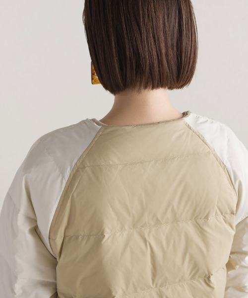 FURRY（ファーリー）の「軽量ダウンノーカラージャケット（トレンチコート・レディース・ブラック/アイボリー・FREE）」の18枚目の写真