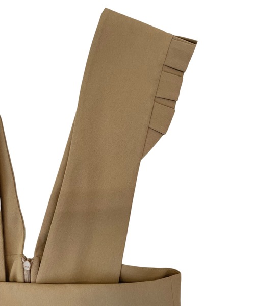 TEVALT(ヴァレット)の「フリルタイトジャンパーSK(サロペット/オーバーオール・レディース・ブラック/キャメル・38)」の12枚目の写真