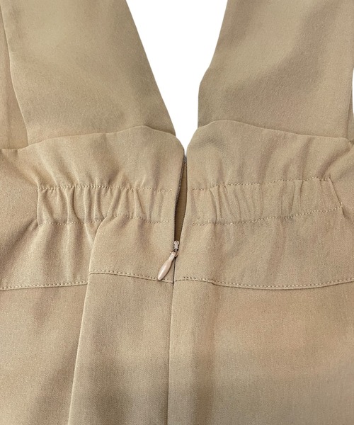 TEVALT(ヴァレット)の「フリルタイトジャンパーSK(サロペット/オーバーオール・レディース・ブラック/キャメル・38)」の16枚目の写真