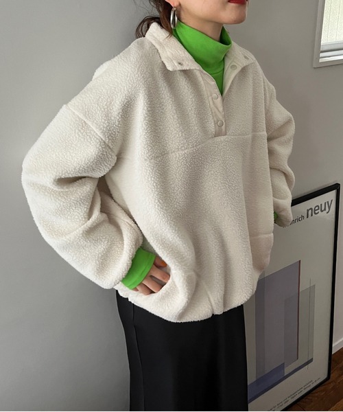 LOWRYS FARM(ローリーズファーム)の「ボアアノラックロングスリーブ 295327(Tシャツ/カットソー・レディース・ブラック/パープル/アイボリー・MEDIUM/LARGE)」の2枚目の写真