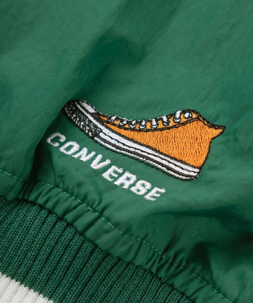 CONVERSE(コンバース)の「【CONVERSE/コンバース】アップリケ刺繍 リブライン ナイロンプルオーバー/ビッグシルエット/【撥水】(Tシャツ/カットソー・メンズ・ブラック/ブルー/グリーン・M/L/XL)」の10枚目の写真