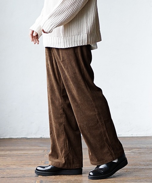 MinoriTY（マイノリティ）の「【入荷禁止】セミフレアパンツ ソフトコーデュロイ ワイドパンツ ルーズ スラックス 春服 冬服（スラックス・メンズ・ブラウン/チャコール/グレー/アイボリー・M/L）」の21枚目の写真