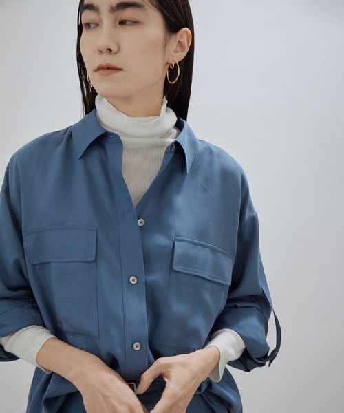 SALON adam et rope'(サロン アダム エ ロペ)の「【セットアップ対応・サステナブル】【洗える】リヨセルツイルオーバーシャツ(シャツ/ブラウス・レディース・ネイビー/ブルー系その他4・FREE)」の22枚目の写真