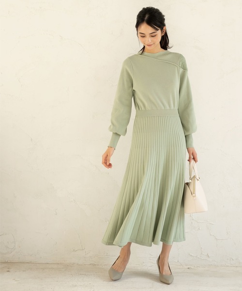 OPAQUE.CLIP(オペークドットクリップ)の「◆肩レース切替ニットワンピース(ワンピース・レディース・ブラック/ライトグリーン・38)」の9枚目の写真