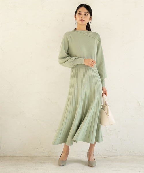 OPAQUE.CLIP(オペークドットクリップ)の「◆肩レース切替ニットワンピース(ワンピース・レディース・ブラック/ライトグリーン・38)」の12枚目の写真