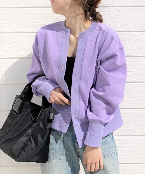 Q(キュー)の「裏毛Vネックショートカーデ(カーディガン/ボレロ・レディース・ライトグレー/ネイビー/ラベンダー・MEDIUM)」の3枚目の写真