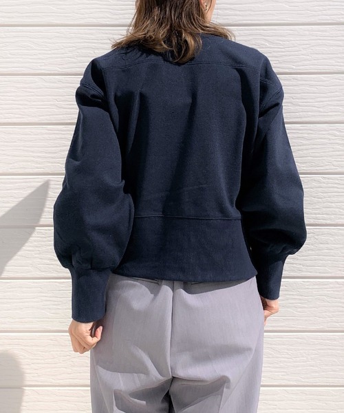 Q(キュー)の「裏毛Vネックショートカーデ(カーディガン/ボレロ・レディース・ライトグレー/ネイビー/ラベンダー・MEDIUM)」の11枚目の写真