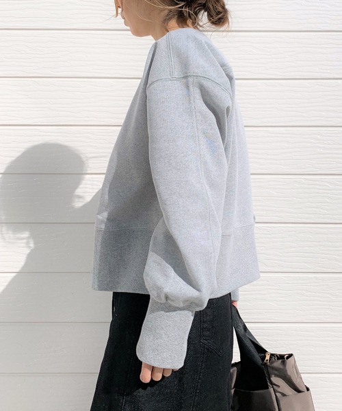 Q(キュー)の「裏毛Vネックショートカーデ(カーディガン/ボレロ・レディース・ライトグレー/ネイビー/ラベンダー・MEDIUM)」の12枚目の写真