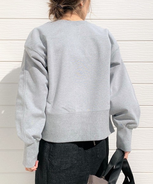 Q(キュー)の「裏毛Vネックショートカーデ(カーディガン/ボレロ・レディース・ライトグレー/ネイビー/ラベンダー・MEDIUM)」の13枚目の写真