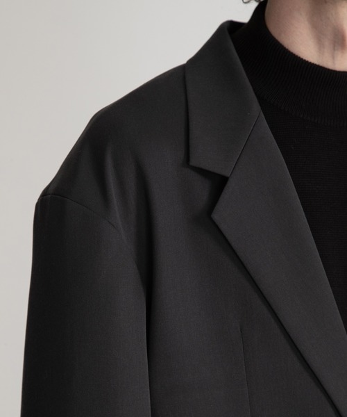 UNITED TOKYO（ユナイテッドトウキョウ）の「HARD GABARDINE JACKET（テーラードジャケット・メンズ・ライトグレー/ダークグレー・1/2）」の8枚目の写真