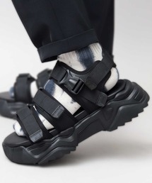 超厚底 チャンキーソール 3連 ストラップ サンダル / ハイソール スポーツサンダル / 厚底 フェイクレザーサンダル