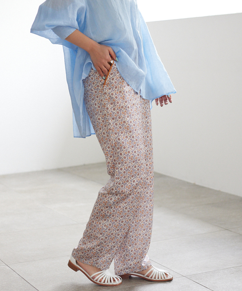 SLOBE IENA（スローブイエナ）の「TROUILLETマルチパターンリラックスパンツ（その他パンツ・レディース・ネイビー/ラベンダー・FREE）」の17枚目の写真