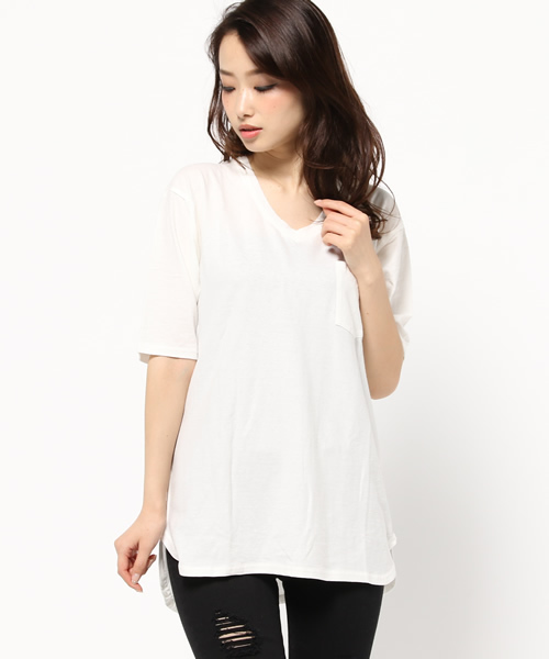 MOUSSY（マウジー）の「ROUND HEM V/N TEE（Tシャツ/カットソー・レディース・ベージュ/ネイビー/ホワイト/ブラック・FREE）」の20枚目の写真