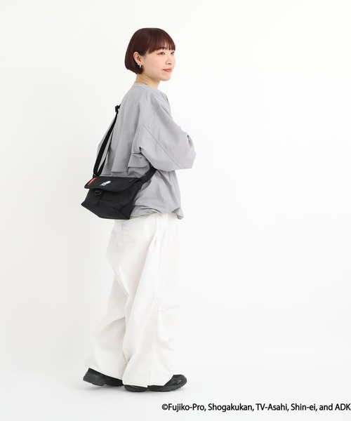 Manhattan Portage(マンハッタンポーテージ)の「Manhattan Portage/マンハッタンポーテージ ショルダーバック "ドラえもん" MESSENGER BAG FLAP ZIPPER POCKET DORAEMON 25 MP1603FZPDORA25(メッセンジャーバッグ・メンズ・ブラック×レッド・FREE)」の13枚目の写真