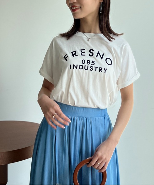 Chez toi(シェトワ)の「BACK布帛ロゴプルオーバー(Tシャツ/カットソー・レディース・カーキ/オフホワイト/チャコールグレー・FREE)」の4枚目の写真