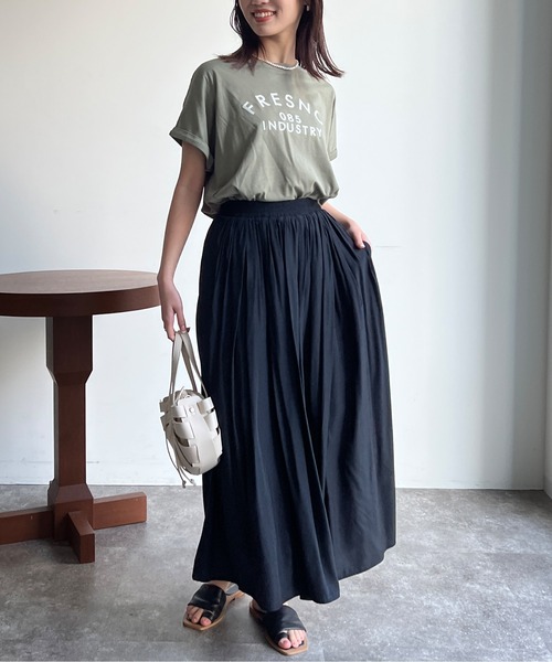Chez toi(シェトワ)の「BACK布帛ロゴプルオーバー(Tシャツ/カットソー・レディース・カーキ/オフホワイト/チャコールグレー・FREE)」の21枚目の写真