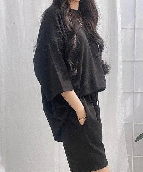 Dalfwin（ダールフィン）の「韓国ファッション バックラベル半袖×ショートパンツセットアップ ルームウェア（ルームウェア/パジャマ・レディース・グレー系その他/ブラック/ダークブルー/ライトブルー・FREE）」の7枚目の写真