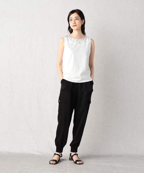 Comme　Ca　Mature（コムサマチュア）の「スパンコール付き　タンクトップ（タンクトップ・レディース・ブラック/グレイッシュベージュ/オフホワイト・MEDIUM/LARGE）」の4枚目の写真