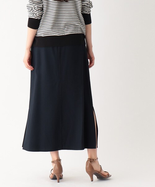 OPAQUE.CLIP（オペークドットクリップ）の「◆セットアップ対応　落ち感ロングフレアスカート【洗える】（スカート・レディース・ネイビー/レンガ/ライトベージュ・36/38/40）」の17枚目の写真