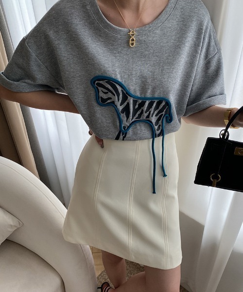 deux amour(ドゥーザムール)の「シマウマモチーフTシャツ(Tシャツ/カットソー・レディース・ホワイト/グレー/ブラック・FREE)」の20枚目の写真